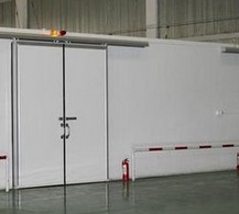 专业é’å²›æ½åŠå†·åº“安装公å¸